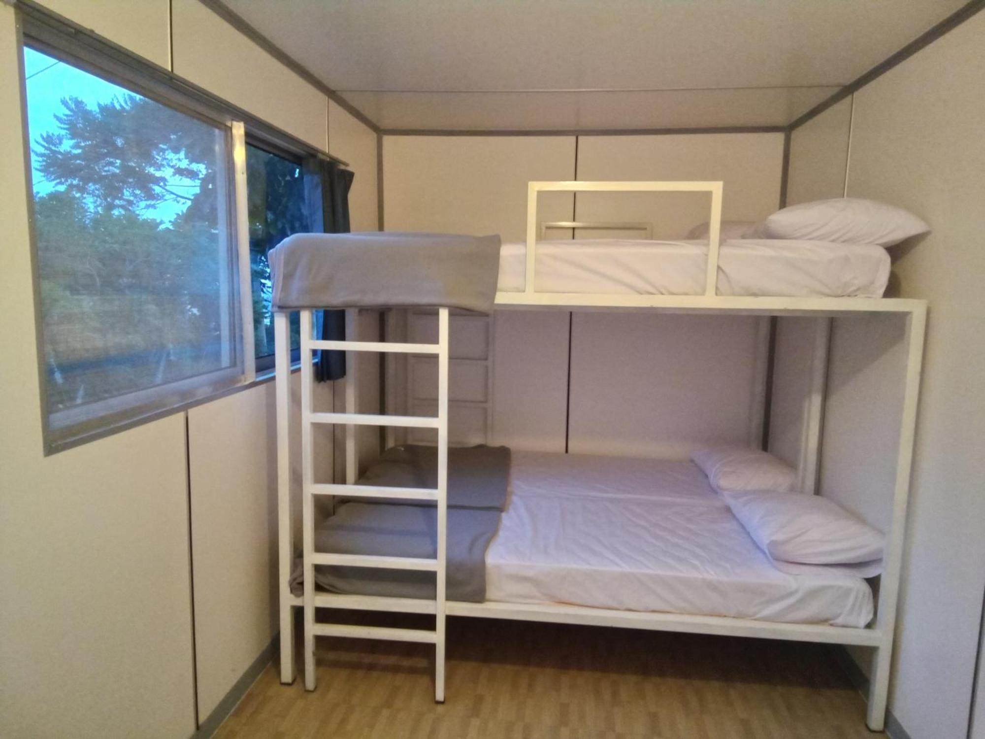 Hotel Bukit Pinus Tegalharendong Dış mekan fotoğraf